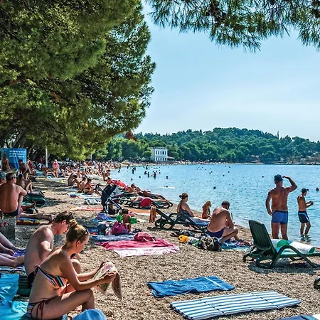 度假居 3 Bedroom Awesome In